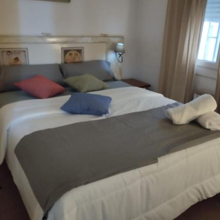 Gaudi 51 Apartment Barcelona Bagian luar foto